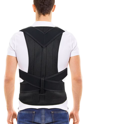 Homme porte le correcteur de posture avec les sangles ajustables