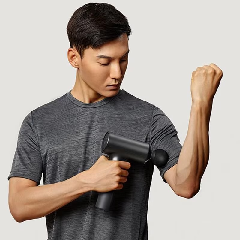Le pistolet de massage - sans fil est idéal pour masses des zones inaccessibles à main nue comme l'intérieur du bras. 