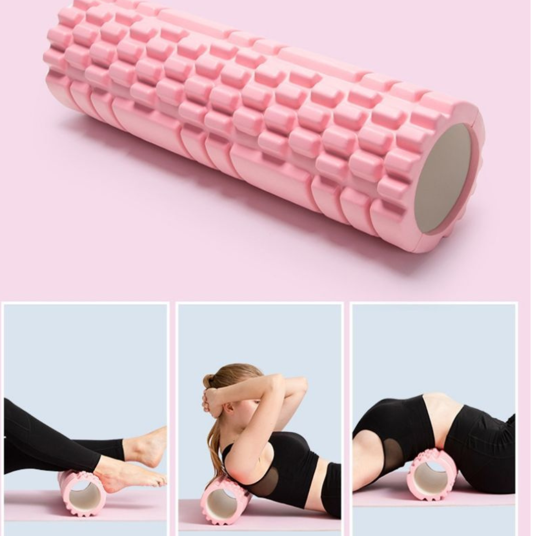 Le rouleau massage - Rigide Rose cible les douleurs aux mollets, le dos et les lombaires.