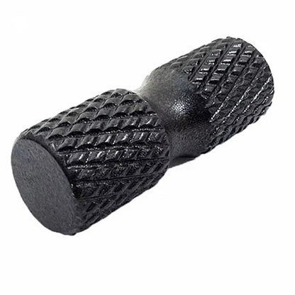 Le rouleau de massage - diamant à un creux au milieu du rouleau et sur les extrémités, il est texturé de bosse pour un meilleur massage en profondeur. 