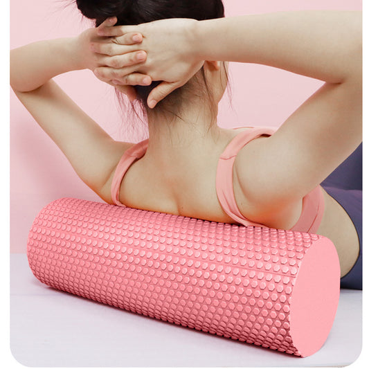 Le rouleau de massage mousse, masse en douceur les zones de votre corps qui sont douloureuses comme votre cou et la nuque.