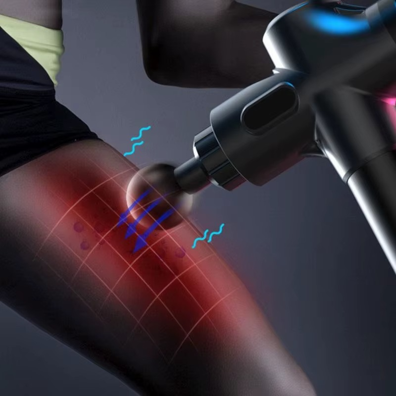 Notre pistolet de massage - Noir exerce une puissance de 50 W pour offrir un massage en profondeur