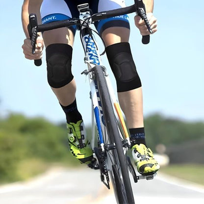 Notre genouillère volley FitKneePads est conçu sans couture pour éviter les frottements désagréable et évité de compromettre votre agilité. Vous pouvez ainsi faire du vélo sans limiter votre liberté de mouvements.