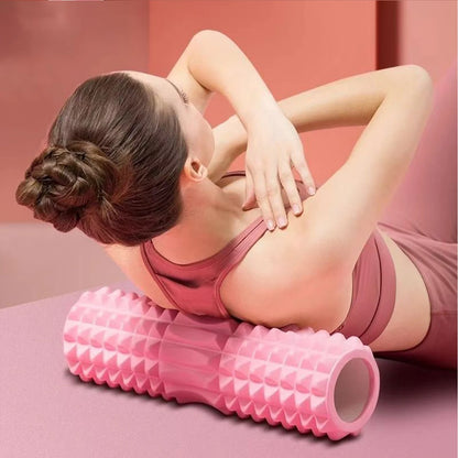 Le rouleau de massage Picots, est disponible dans la couleur rose et vous pouvez l'utiliser pour masser votre dos.